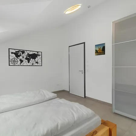 Sophia Apartment *